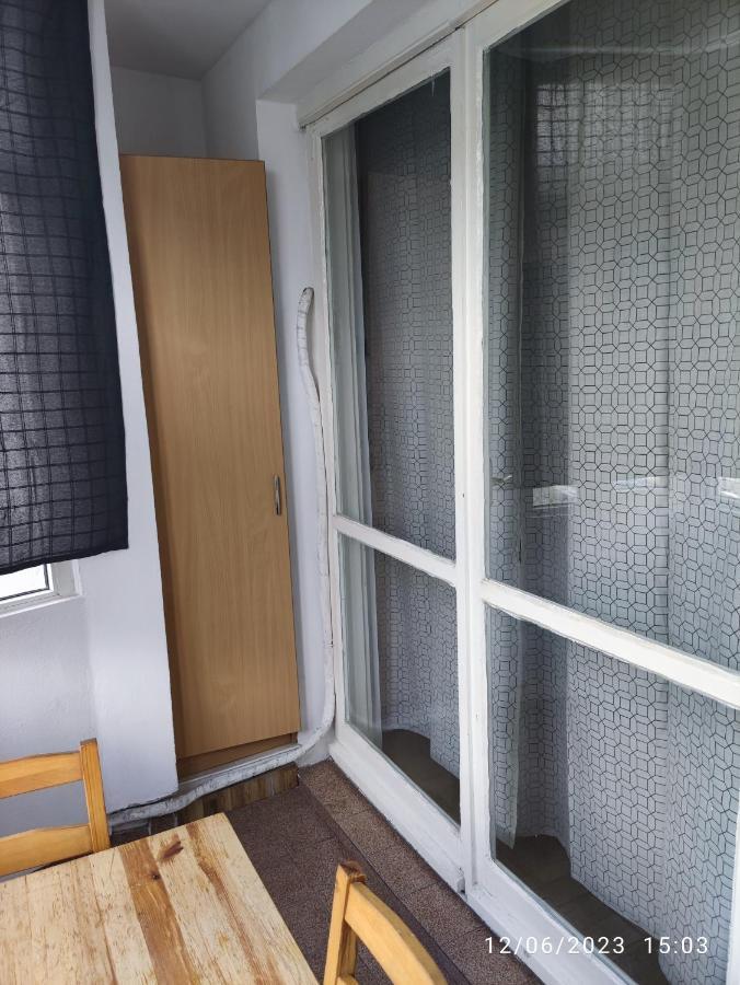 Fabian Central Apartment Bukarest Exterior foto