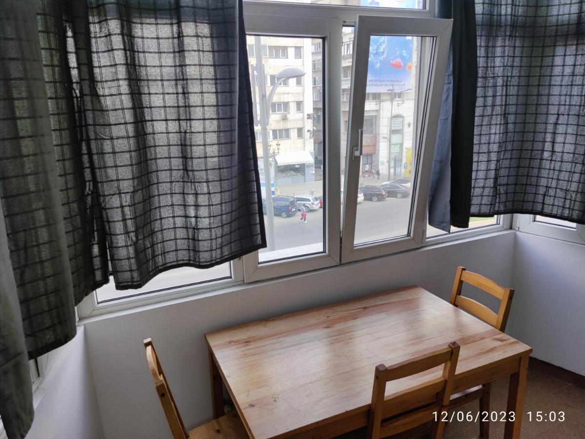 Fabian Central Apartment Bukarest Exterior foto